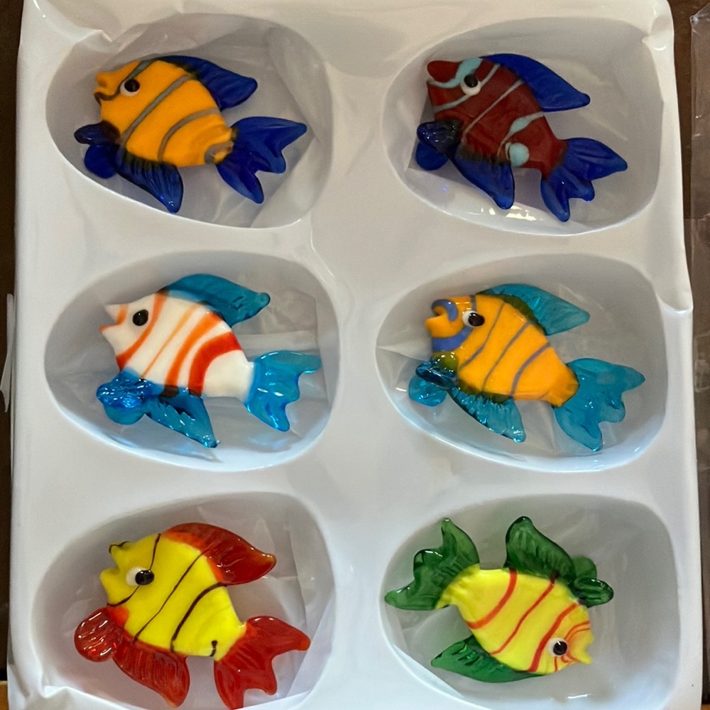 Glass Fish-Shaped Aquarium Decorations